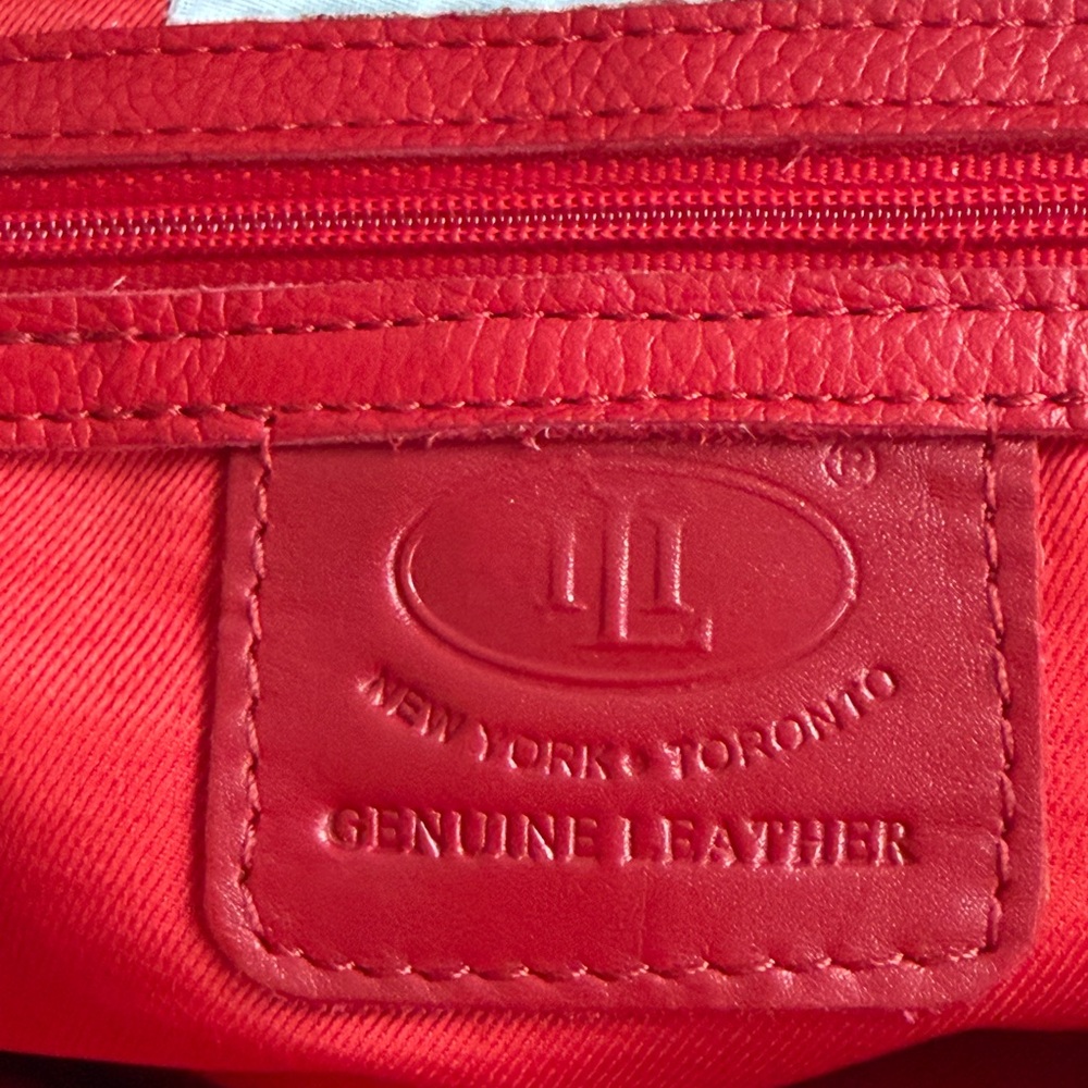 Chic Red Leather Lederer De Paris Tote Bag with free shipping! - Picture 3 of 7